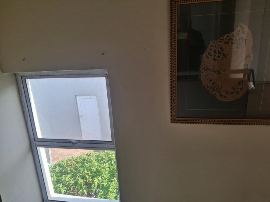2 Bedroom Property for Sale in Woodbridge Island Western Cape